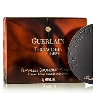 Guerlain Terracotta Mineral Flawless Bronzing Powder Light 01